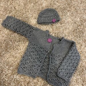 Handmade crocheted sweater and hat. Color and size requests accepted.
